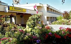 Recreation Inn And Suites Kelowna